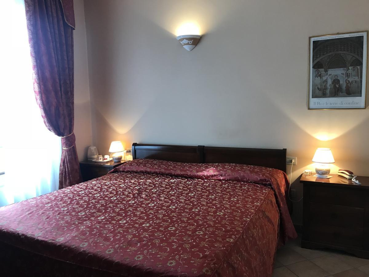 Locanda Ca' Rossa San Giovanni in Croce ภายนอก รูปภาพ